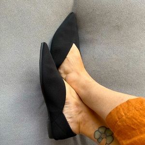 Black Vivaia flats size 41